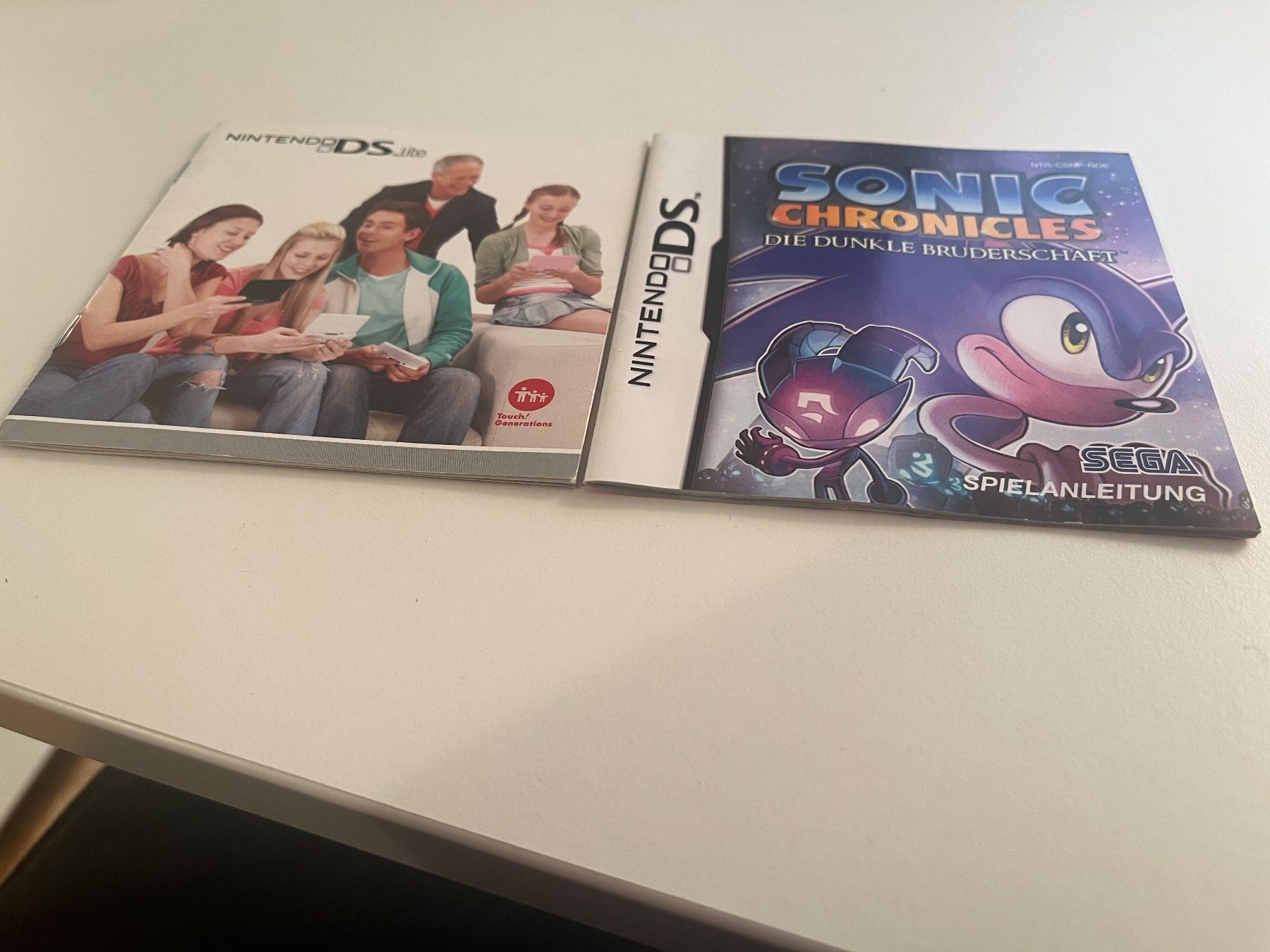 Sega Giochi: Sonic Chronicles Die Dunkle Bruderschaft - Nintendo DS – Usato da Zürich venduto da DoktorDer 3