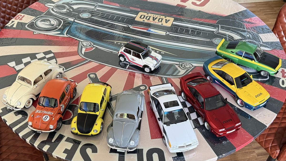 Volkswagen Modellini d'auto: VW Käfer 1:18  – Nuovo (secondo la descrizione) da Basel venduto da Zomeg 3