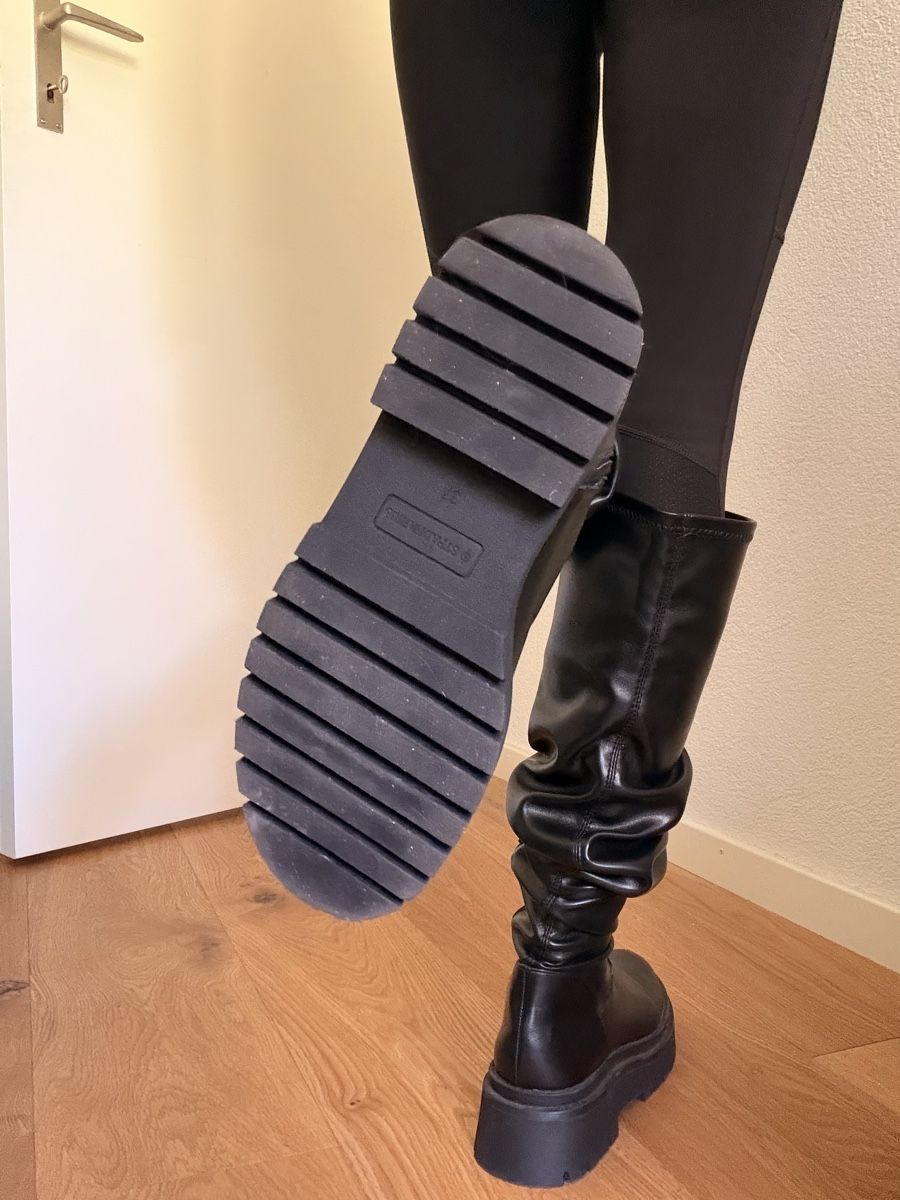 Stradivarius Damenschuhe: Stradivarius Over-the-Knee Platform Boots – Neu (gemäss Beschreibung) aus Bern von xen_f5tl 7