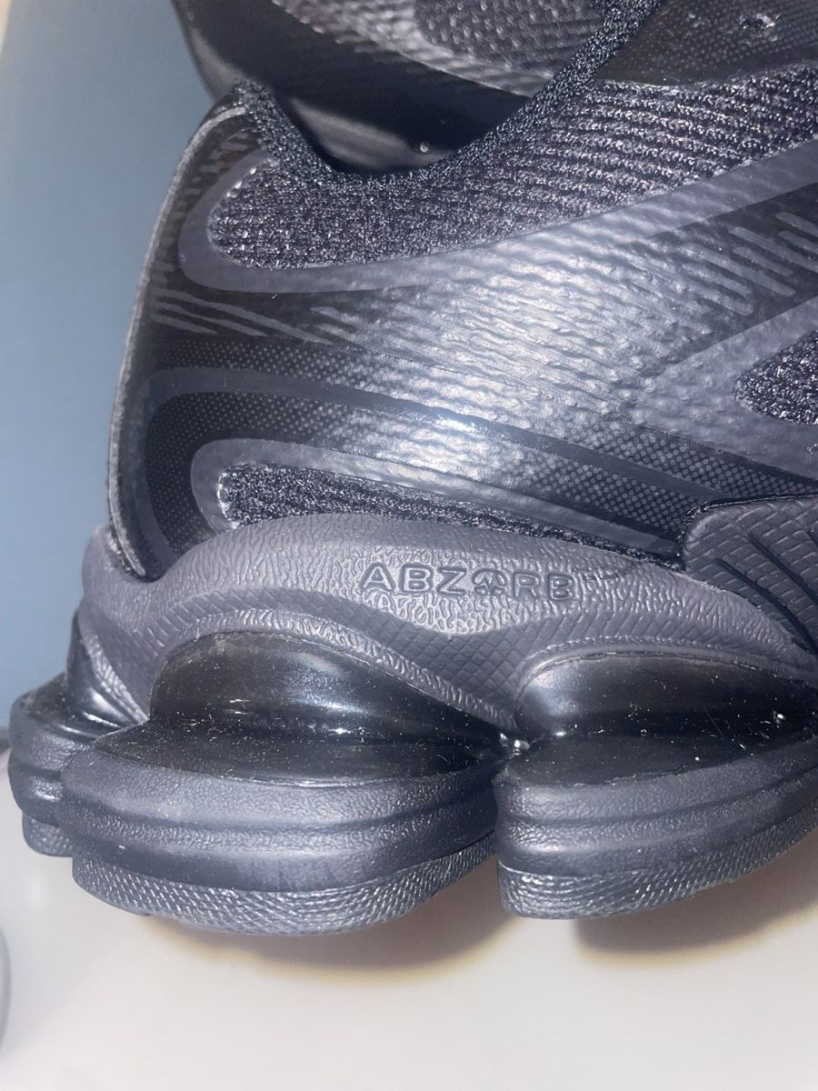 New Balance Scarpe da uomo: New Balance 2000 noir – Nuovo (secondo la descrizione) da Vevey venduto da yah_jd8k 5