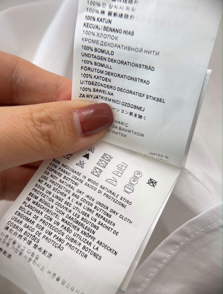 Miu Miu Vestiti: Miu Miu Kleid weiß  – Nuovo (secondo la descrizione) da Leukerbad venduto da stella3589 8