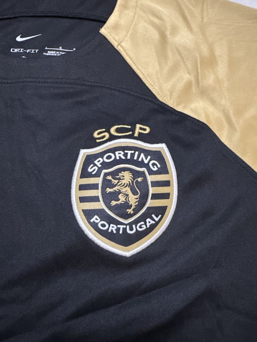 Nike Canottiere & Pantaloni: Sporting Lissabon Trikot, Nike – Nuovo (secondo la descrizione) da Bronschhofen venduto da leo_99hp 3