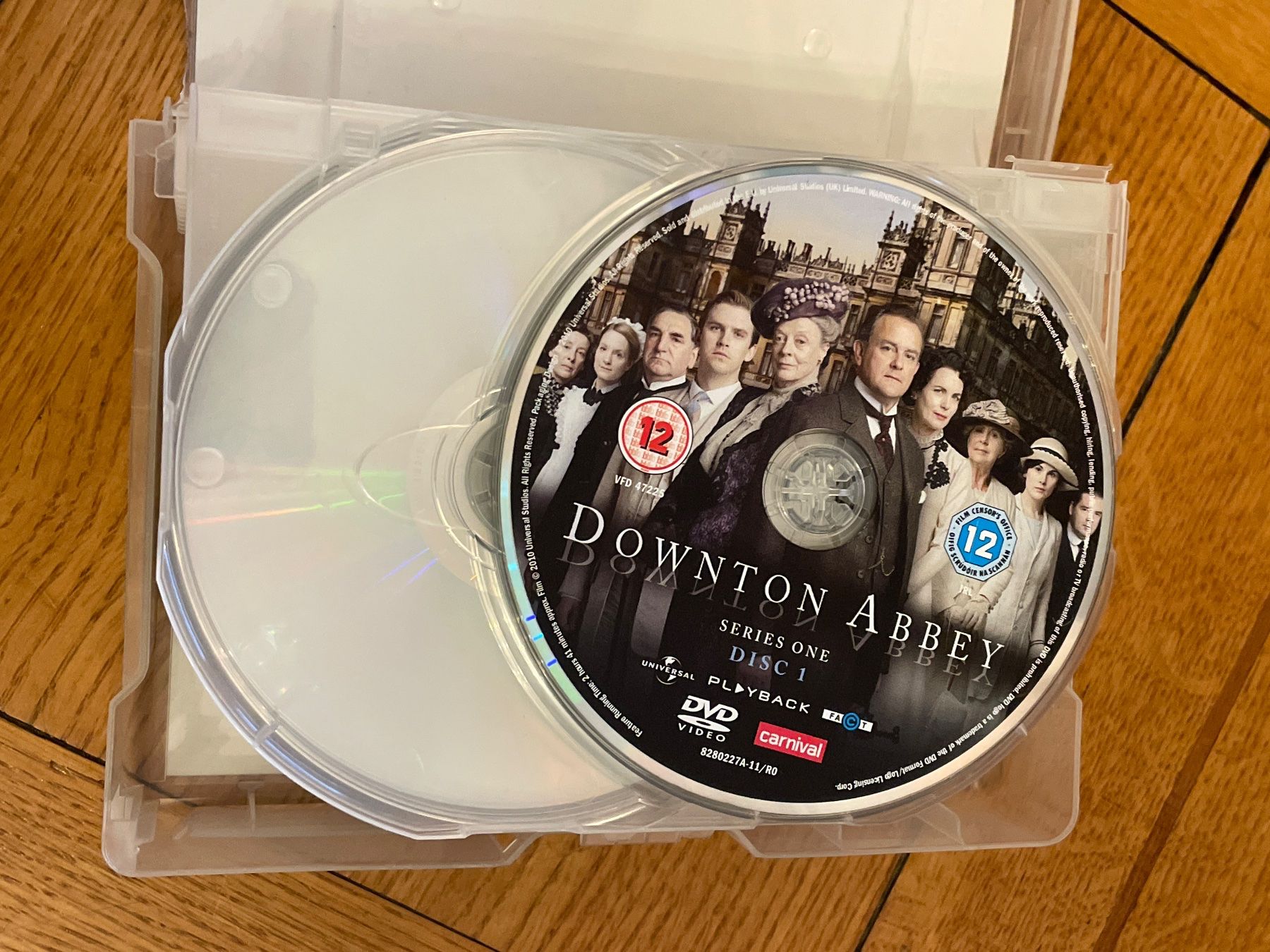 Tutti i DVDs: Downton Abbey DVD Box Staffeln 1-5 – Usato da Genève venduto da Livsonman 1