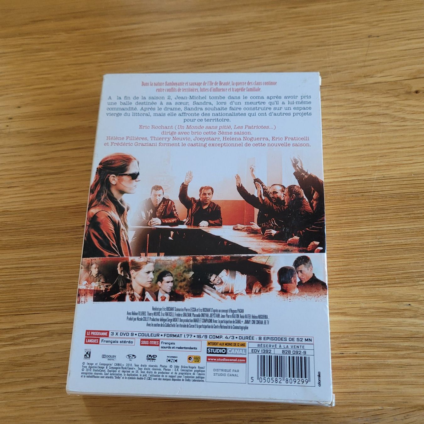 Tous les DVDs: DVD Coffret Mafiosa Saison 3 – D'occasion à Biel/Bienne par Destockweb 1