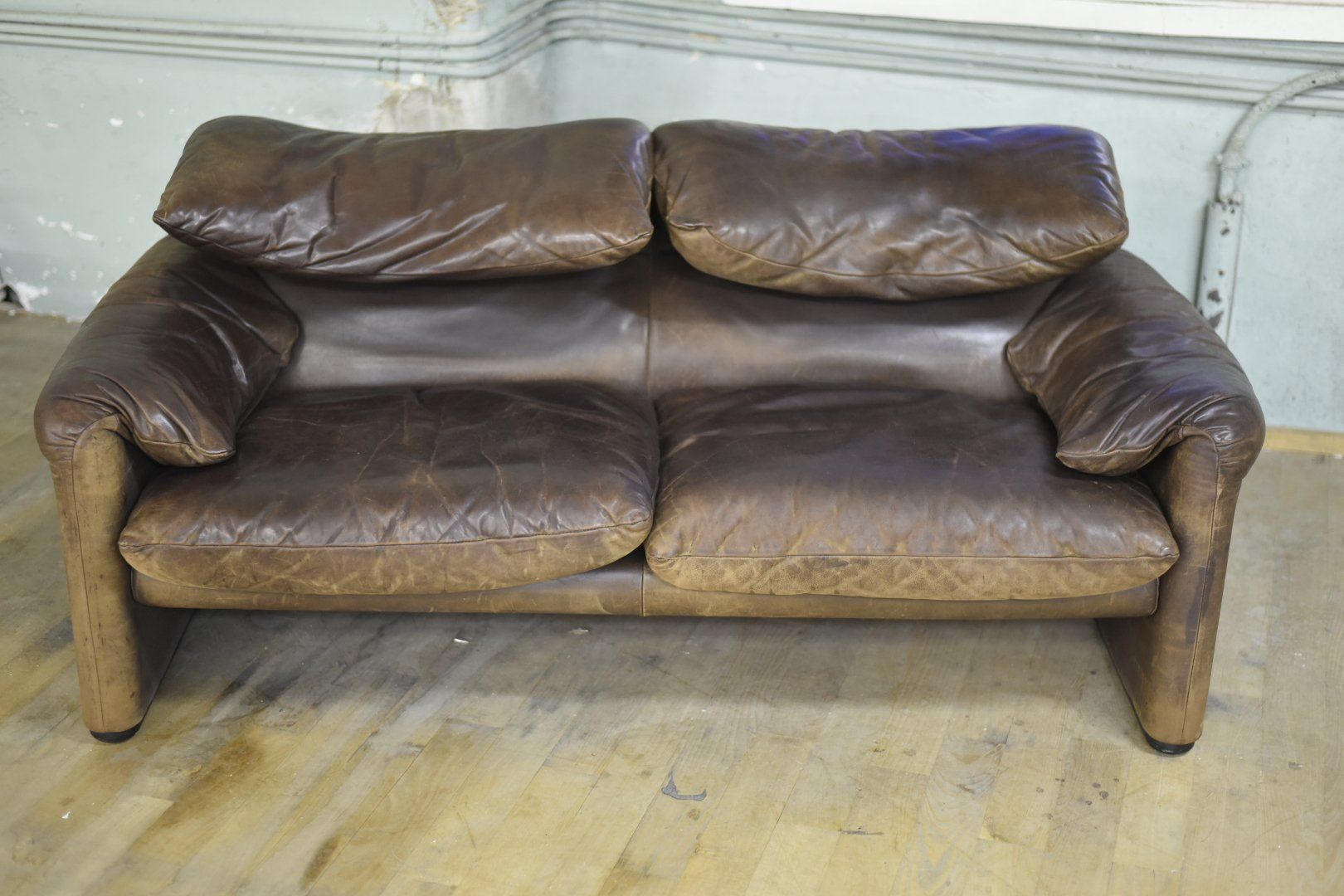 Cassina Divani: Vintage Sofa Cassina Maralunga – Usato da Lichtensteig venduto da UsedIN 7
