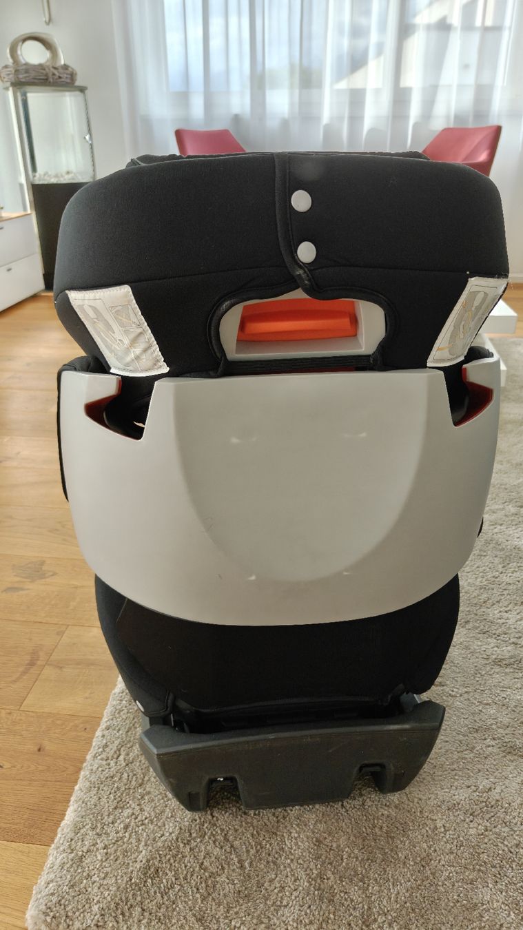 Cybex Seggiolini per auto: Cybex Pallas Kinderautositz Schwarz – Usato da Mels venduto da joe_7jf8 2