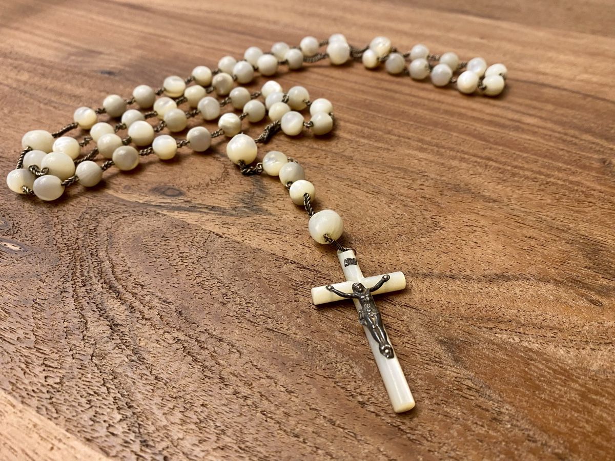 Sonstiger Schmuck: Grosser Perlmutt Rosenkranz 49 – Gebraucht aus Zürich von Dalema13 5