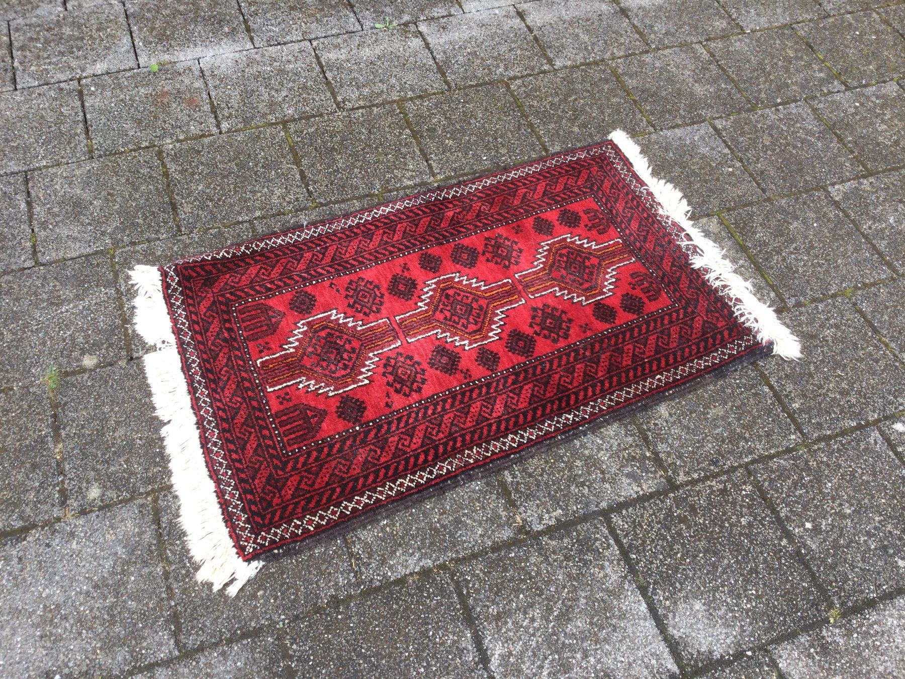 Tappeti: Kleiner gebrauchter Orient Teppich – Usato da Wangen SZ venduto da kuriosum12 1
