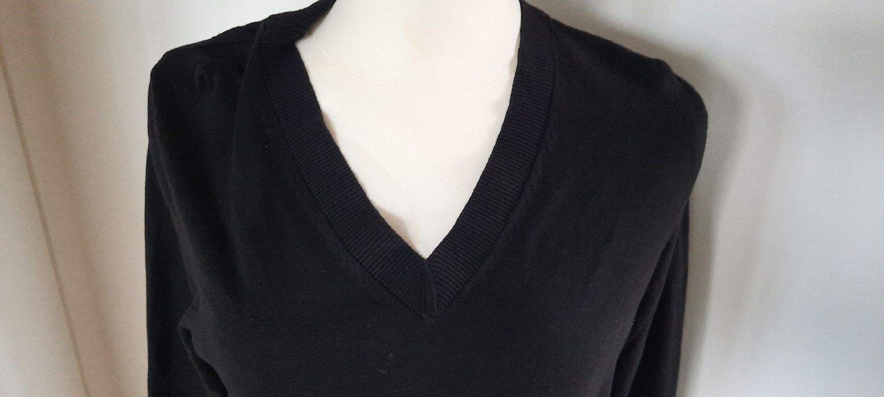 S.Oliver Pulls & Sweat-shirts: ***S. OLIVER*** Feinstrickpullover schwarz Gr 44 – Défectueux à Wädenswil par H2H_Secondhandshop 5