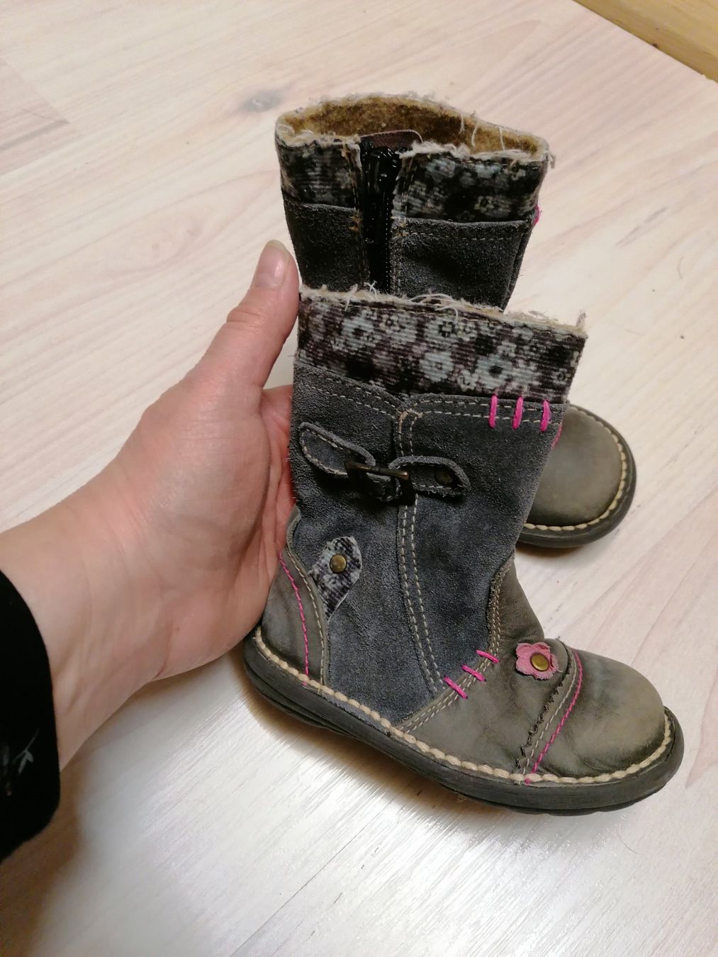 Chaussures filles: Bottes, chaussures, bottines chaudes – D'occasion à Montcherand par petiteoune75 6
