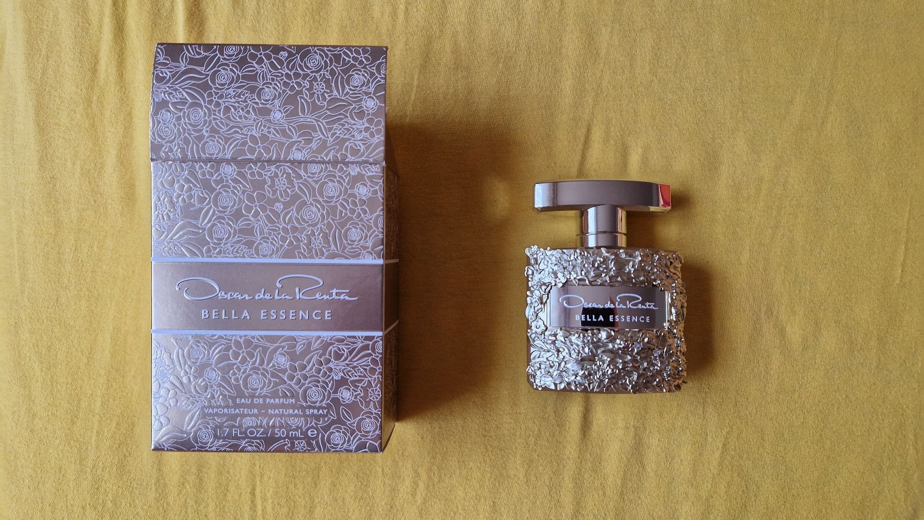 Profumi & Eau de Toilette: Oscar de la Renta Bella Essence – Nuovo e nell'imballaggio originale da Delémont venduto da Teleserv