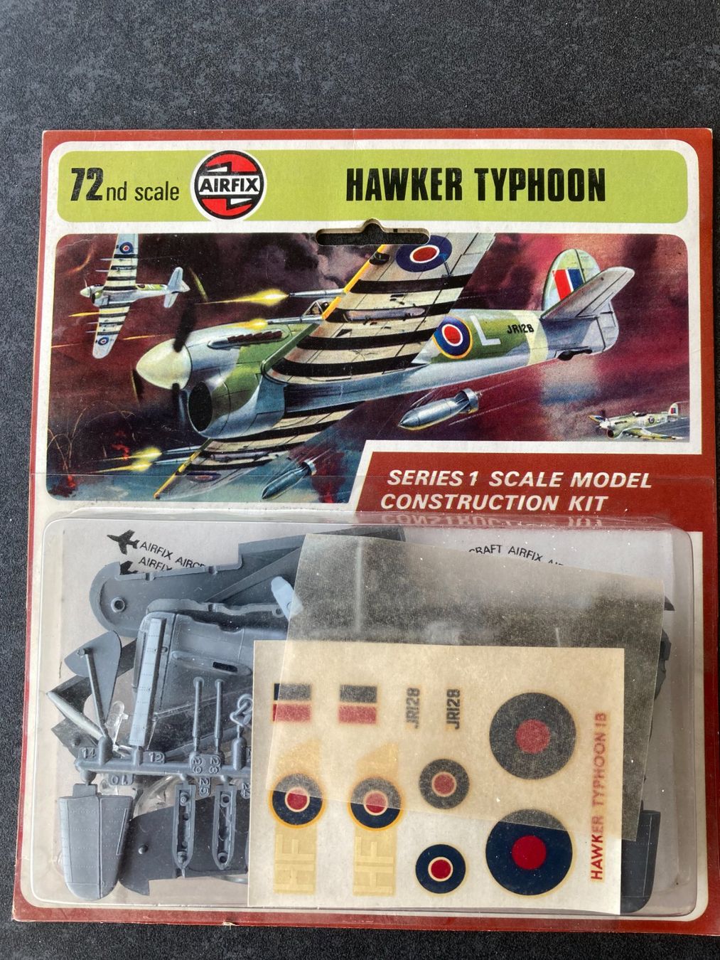 Airfix Kit di modellismo & Modellini statici: VINTAGE: Airfix Hawker Typhoon 1/72 – Usato da Höri venduto da Treblink