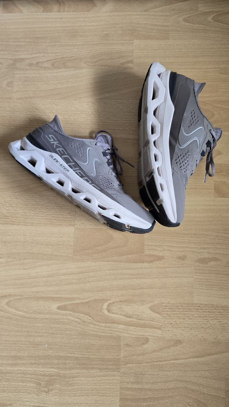 Skechers Scarpe da donna: Skechers Glide-Step Gr. 39 – Nuovo (secondo la descrizione) da Sursee venduto da M_Z 3