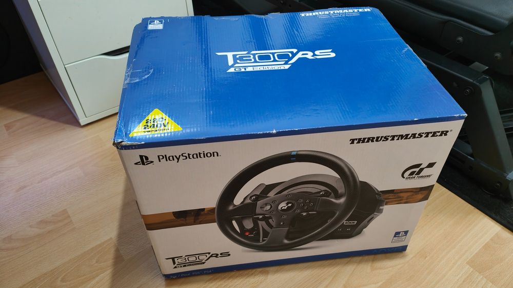 Thrustmaster T300 RS GT Edition Wheel | Kaufen auf Ricardo