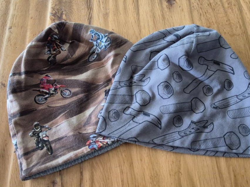 Lotti & Set di vestiti: 2er SET, KINDER Mützen – Usato da Nottwil venduto da echtMOMO 1