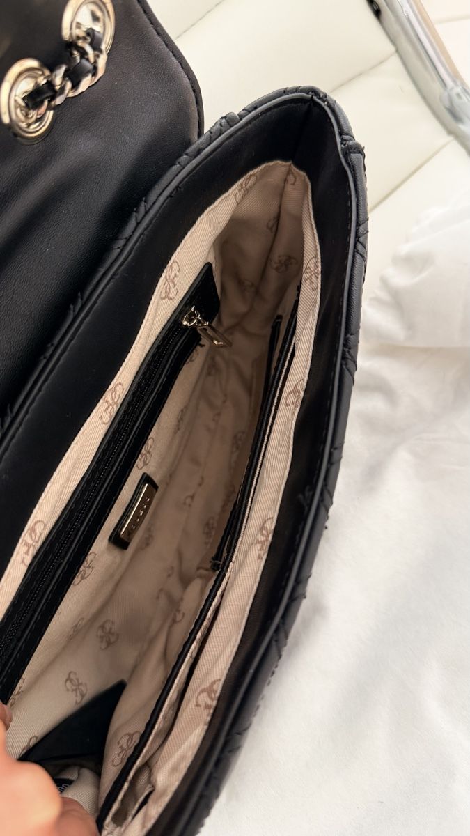 Guess Taschen für Damen: Tasche “GUESS” neu – Neu und originalverpackt aus Bonstetten von AngelaF23 4