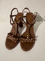 Sandales ASH cloutées T40 État correct, cuir véritable