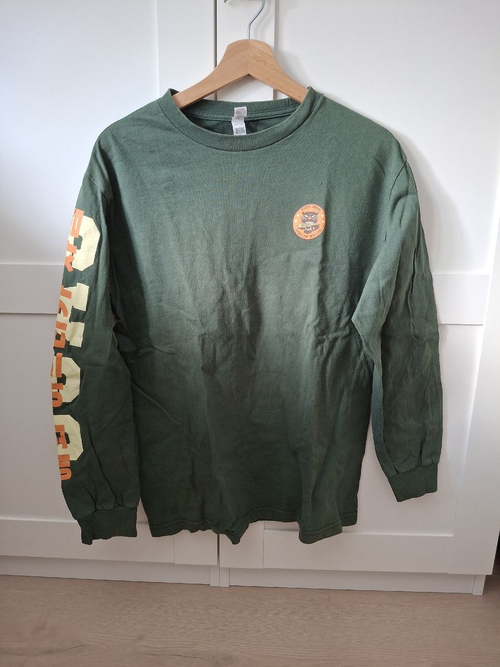 T-Shirts: Langarmshirt – Gebraucht aus Kloten von Pc2217
