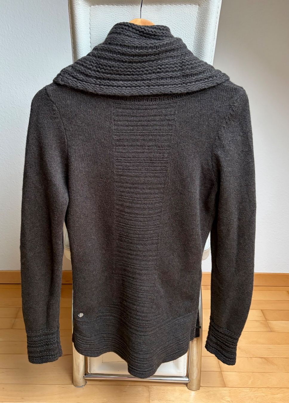 Hugo Boss Maglioni & Felpe: Hugo Boss Orange Wolle Pullover Gr.S – Usato da Unterägeri venduto da Jutka_04 2