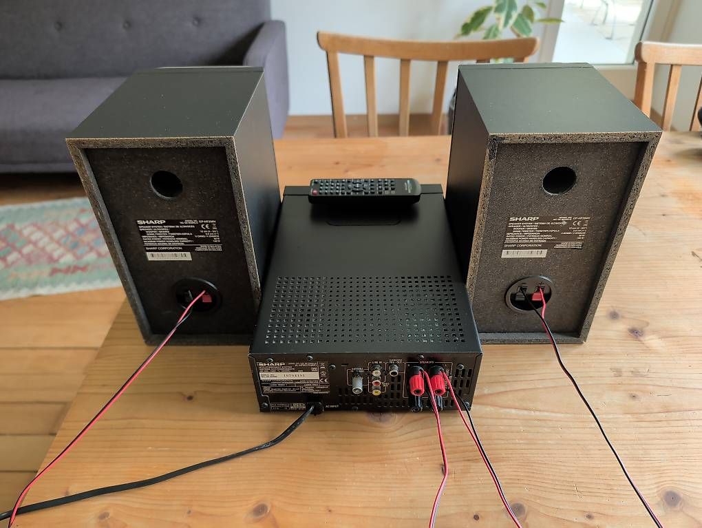 Systèmes audio & multimédias: Sharp Stereoanlage / CD-Player – D'occasion à Zürich par fawa17 1