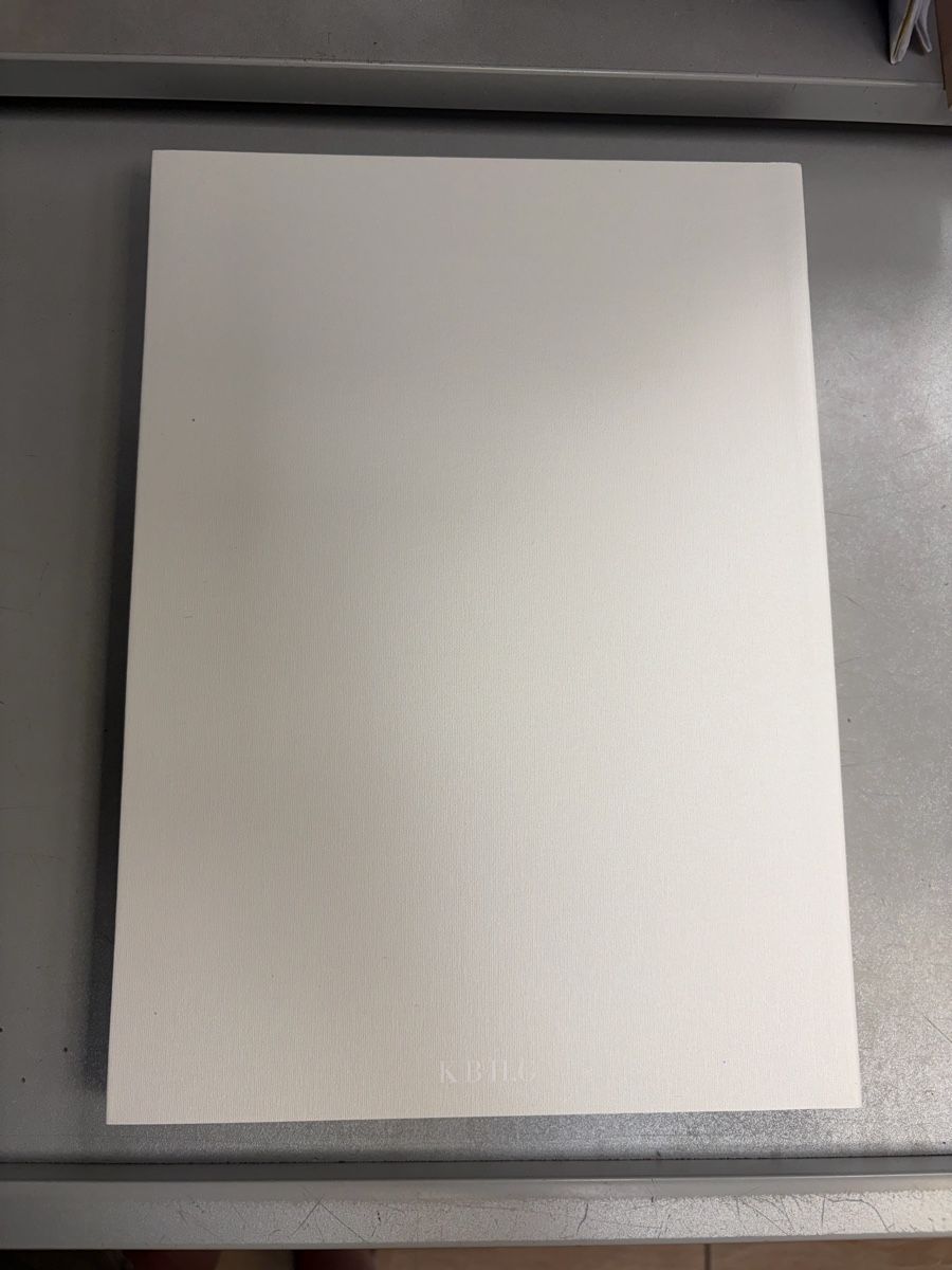 Zeitschriften & Magazine: Chloe Wise Extra Sensory Magazin  – Gebraucht aus Basel von Brunner.T 1
