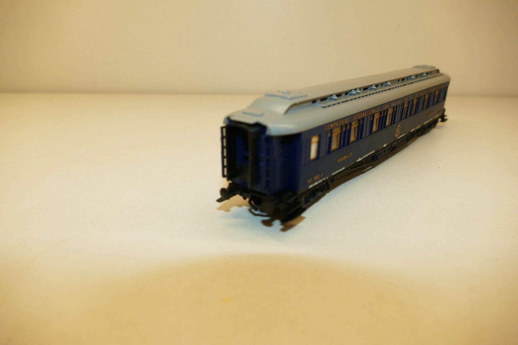 Liliput Modelleisenbahnen: Liliput H0: CIWL Sleeping-Car #1660A – Neu (gemäss Beschreibung) aus Niederhasli von  4