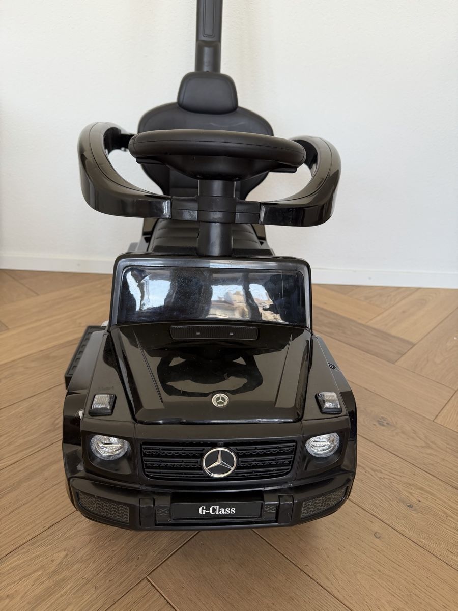 Veicoli per bambini: Mercedes Rutschauto Kinder schwarz – Usato da Zürich venduto da Lola15