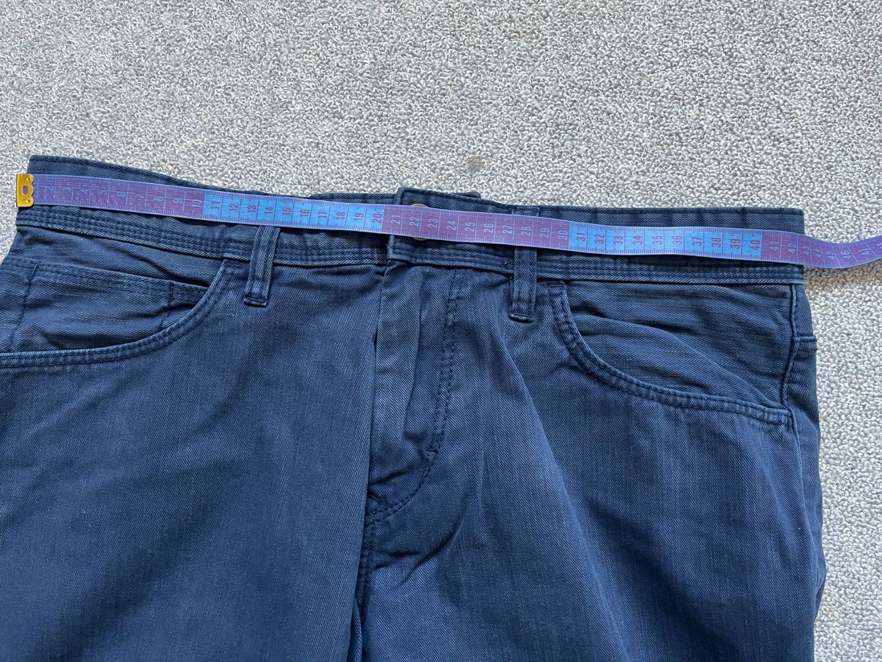 Tom Tailor Pantaloni: Tom Tailor Short Gr 31 – Usato da Rekingen AG venduto da nederland1 2