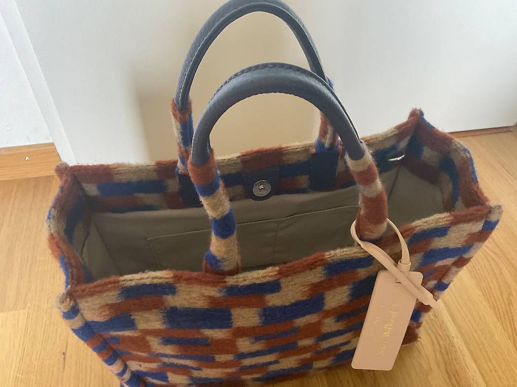 Coccinelle Borse da donna: Tasche Coccinelle Neu – Nuovo (secondo la descrizione) da Zürich venduto da rt_12345 3
