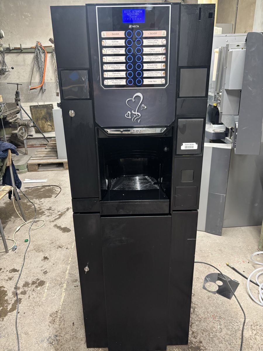 Selecta Kaffeemaschinen & Espressomaschinen: Kaffeeautomat Selecta Necta – Gebraucht aus Bûlach von rju_877h