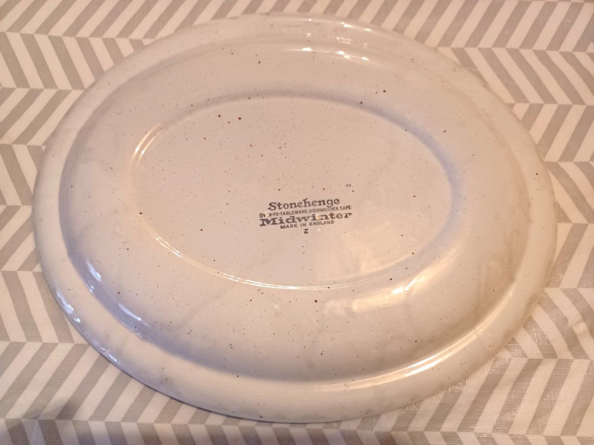 Piatti di portata: Vintage Sun Stonehenge Midwinter Platte 34cm -E67 – Usato da Morges venduto da vimajes12 1