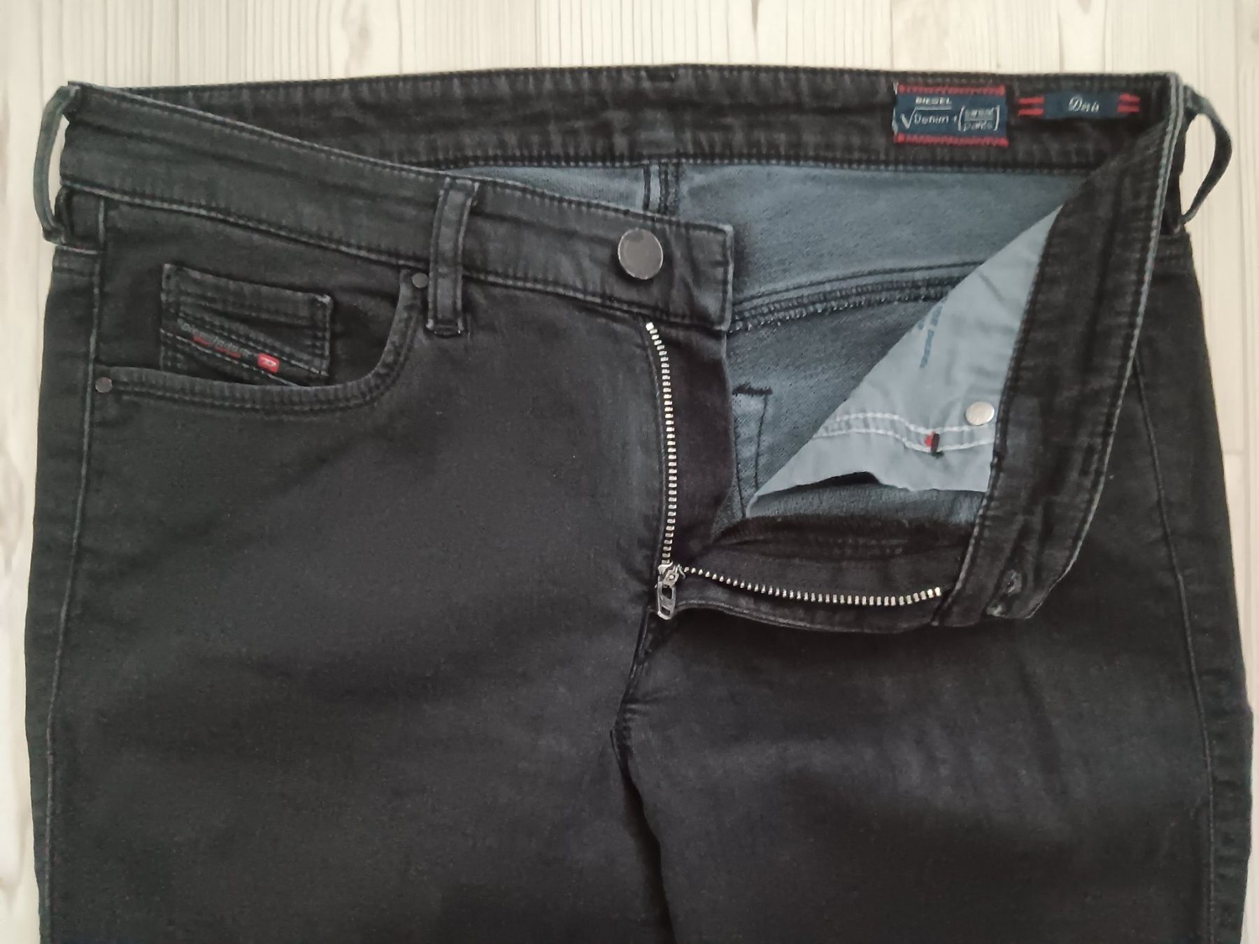 Diesel Jeans: DIESEL Jeans DORIS taille / Grosse 29 – Usato da Cossonay-ville venduto da Super-Price-Quality 4