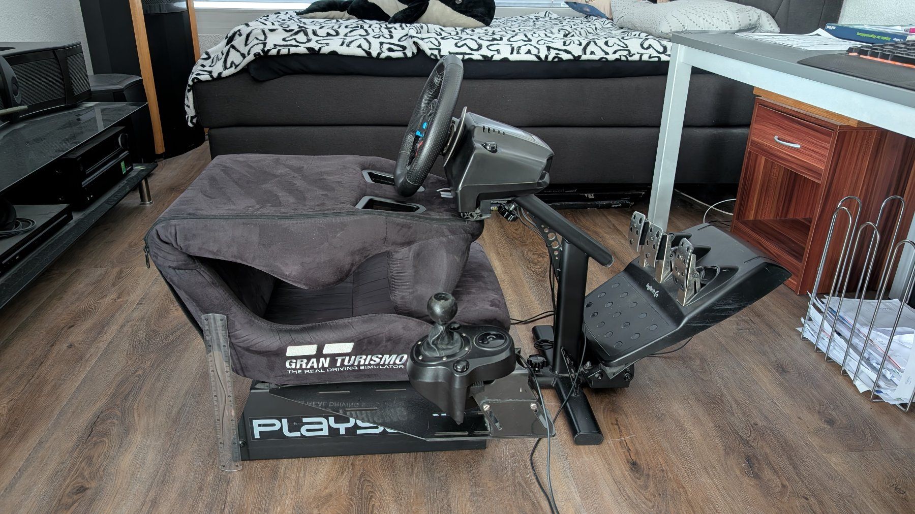 Sedie: Playseat GranTurismo + Logitech G29 – Usato da Seengen venduto da Froero 5