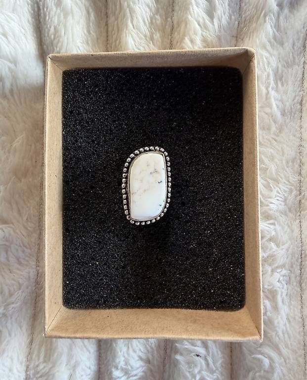 Anelli: Ring mit weissem Stein – Usato da Chur venduto da van_6qs7