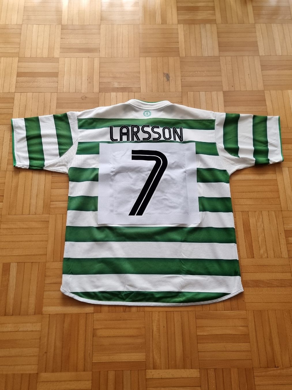 Umbro Leibchen & Hosen: Henrik Larsson / Celtic Glasgow 2003-2004 Heimtrikot – Gebraucht aus Suhr von SariLacivert1907 1