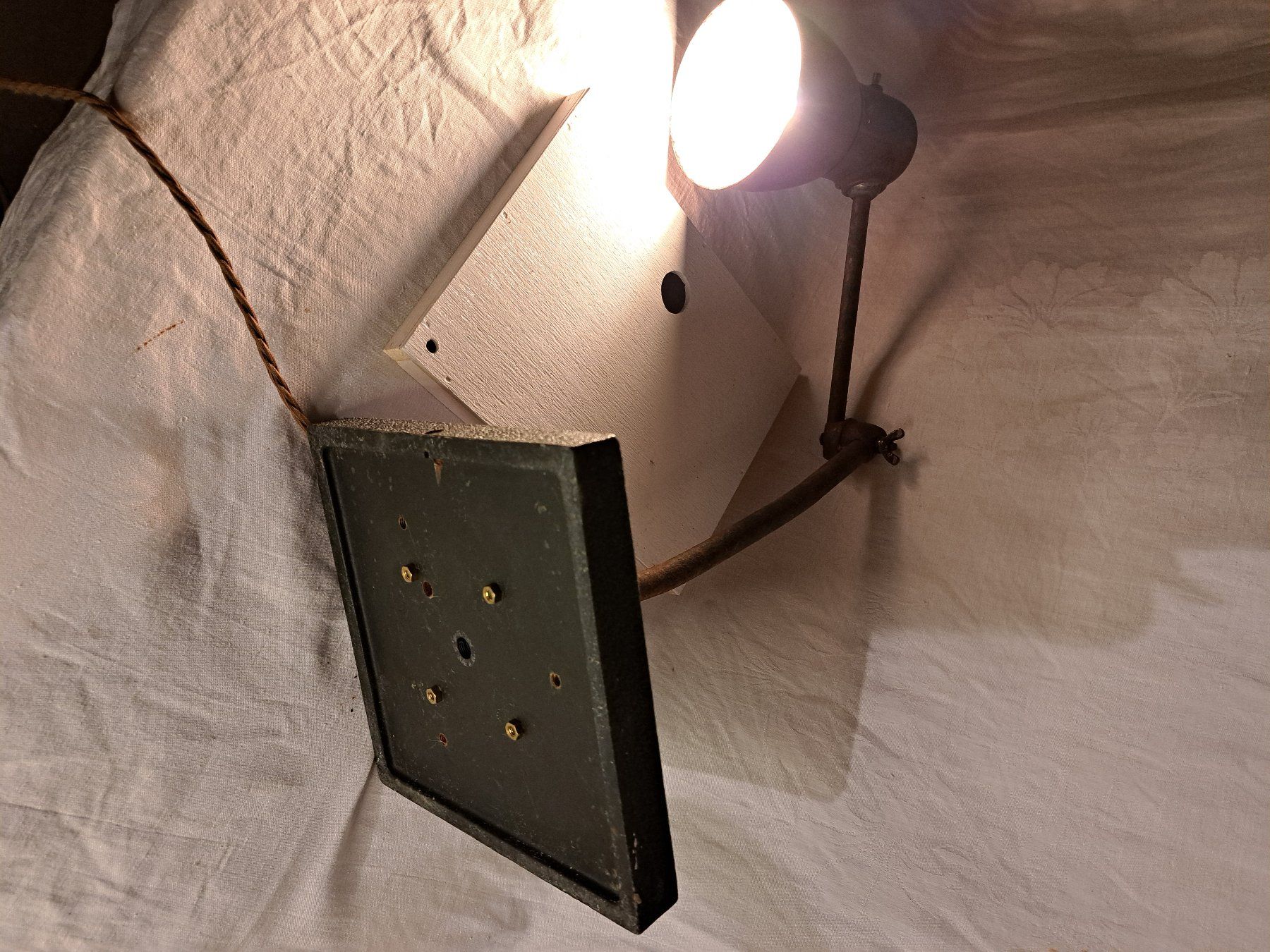 Lampade: ANCIENNE LAMPE D'ATELIER – Usato da couvet venduto da carlin01 7