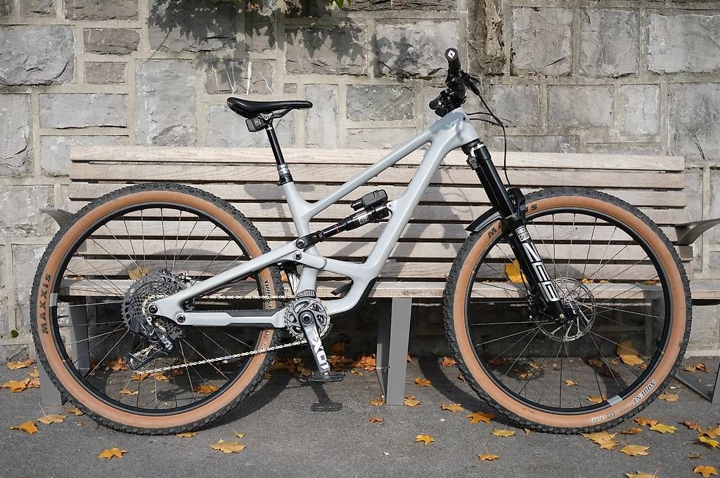 YT Biciclette: YT Capra, Uncaged 6, Taille M – Usato da Lausanne venduto da qdonzallaz 1