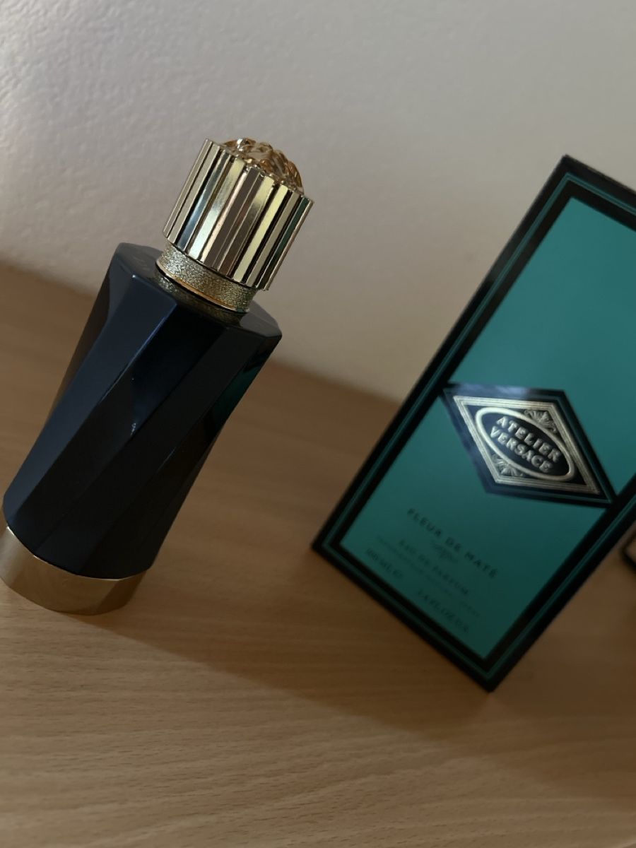 Versace Parfum & Eau de Toilette: Versace Fleur De Maté – Neu (gemäss Beschreibung) aus Vétroz von sam_hx5l