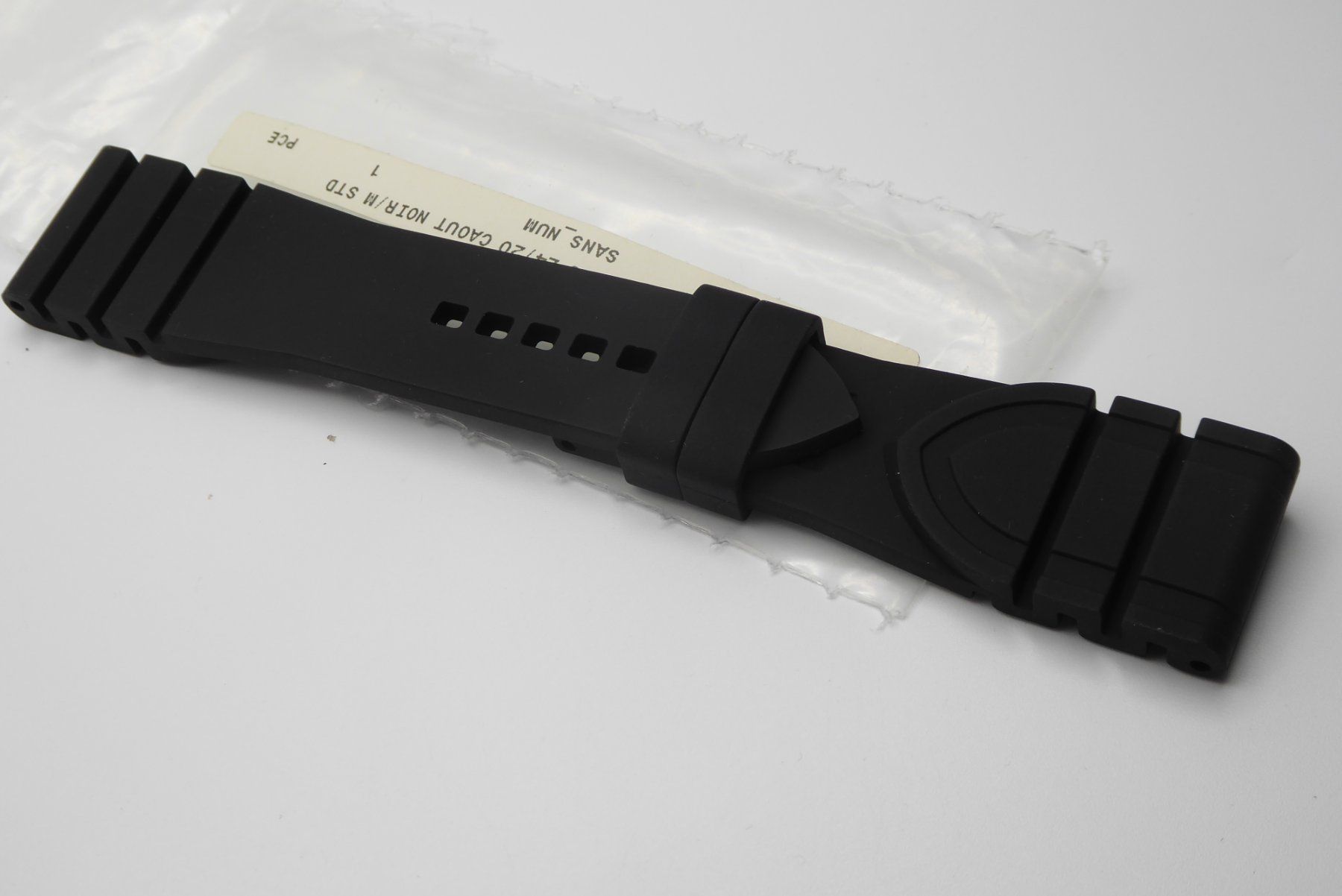 Bracciali & Braccialetti: Tudor Hydronaut Rubber Strap 24mm – Nuovo (secondo la descrizione) da Geneve venduto da adr_xk6n 5