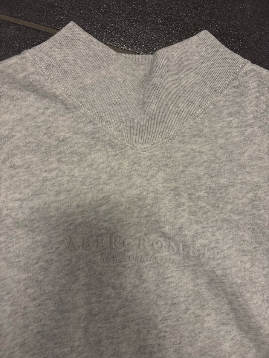 Abercrombie Maglioni & Felpe: Abercrombie & Fitch Sweatshirt M – Nuovo (secondo la descrizione) da Rümlang venduto da svent 1