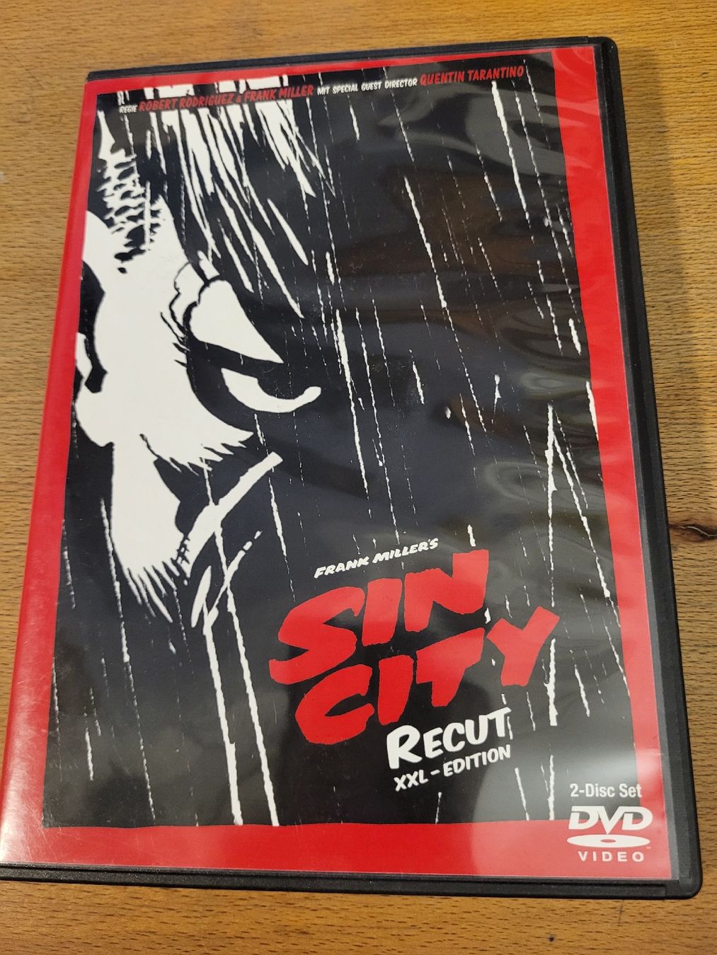 Tous les DVDs: DVD Sin City – D'occasion à Thun par Kissthis