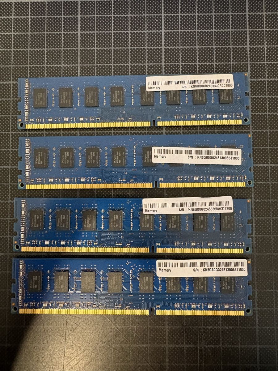 Memoria / RAM: 4x SK Hynix 8GB DDR3 RAM Riegel – Usato da Bäretswil venduto da sci_lbj9 1