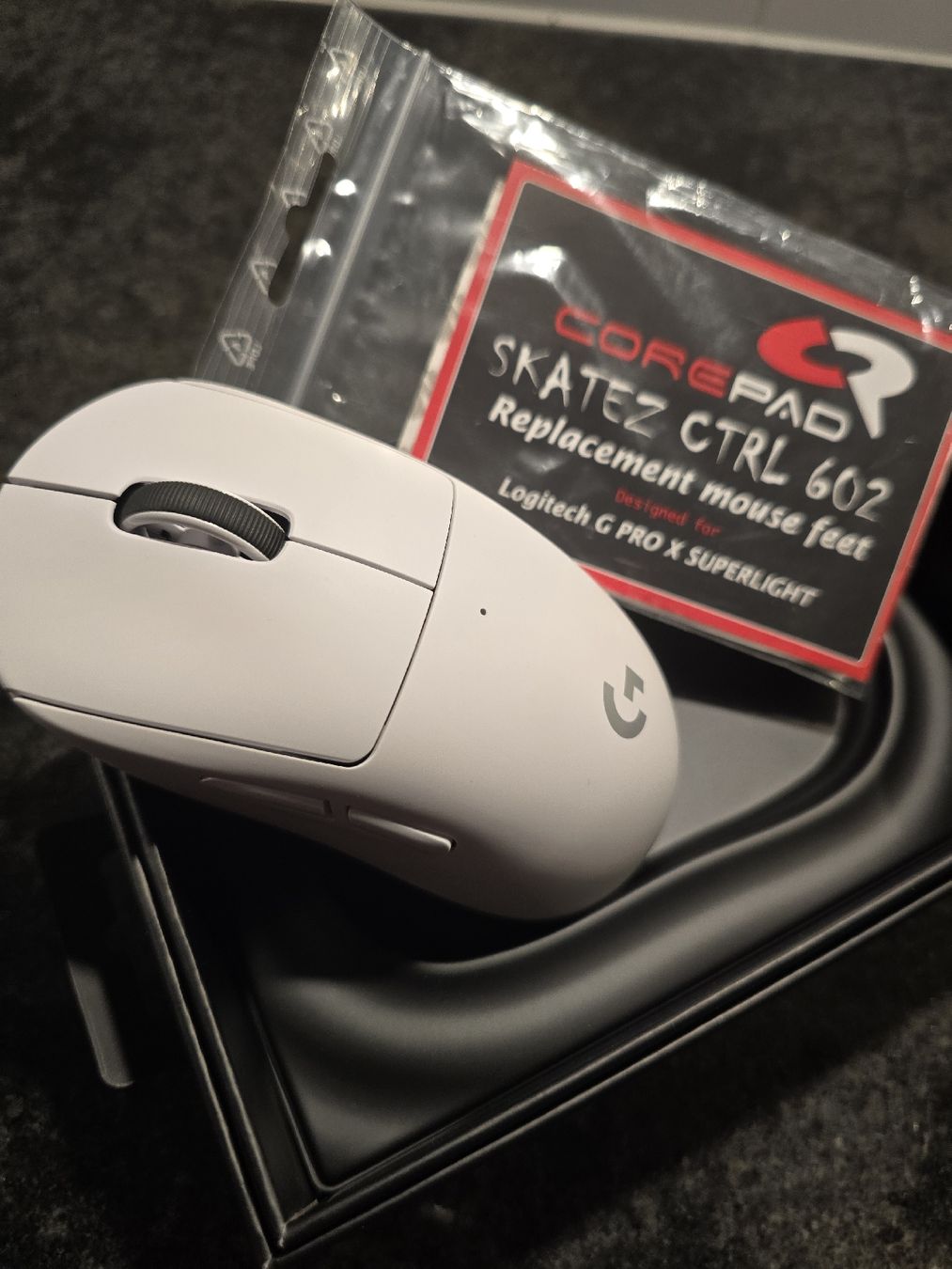 Logitech Mouse: Logitech G Pro X Superlight White Mouse incl. Skates – Usato da Elgg venduto da FungusFungo