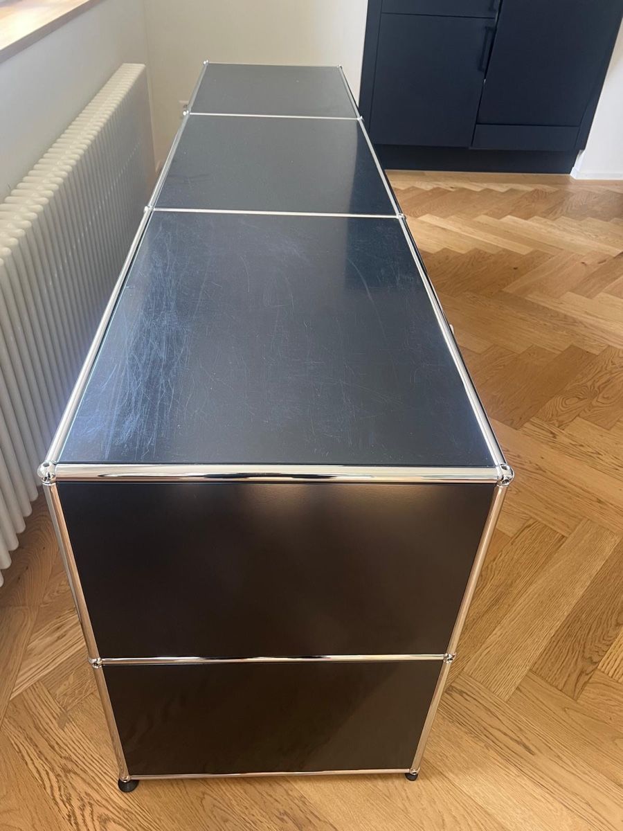 USM Commodes: Schwarzes USM sideboard – D'occasion à Zürich par JUP595 2