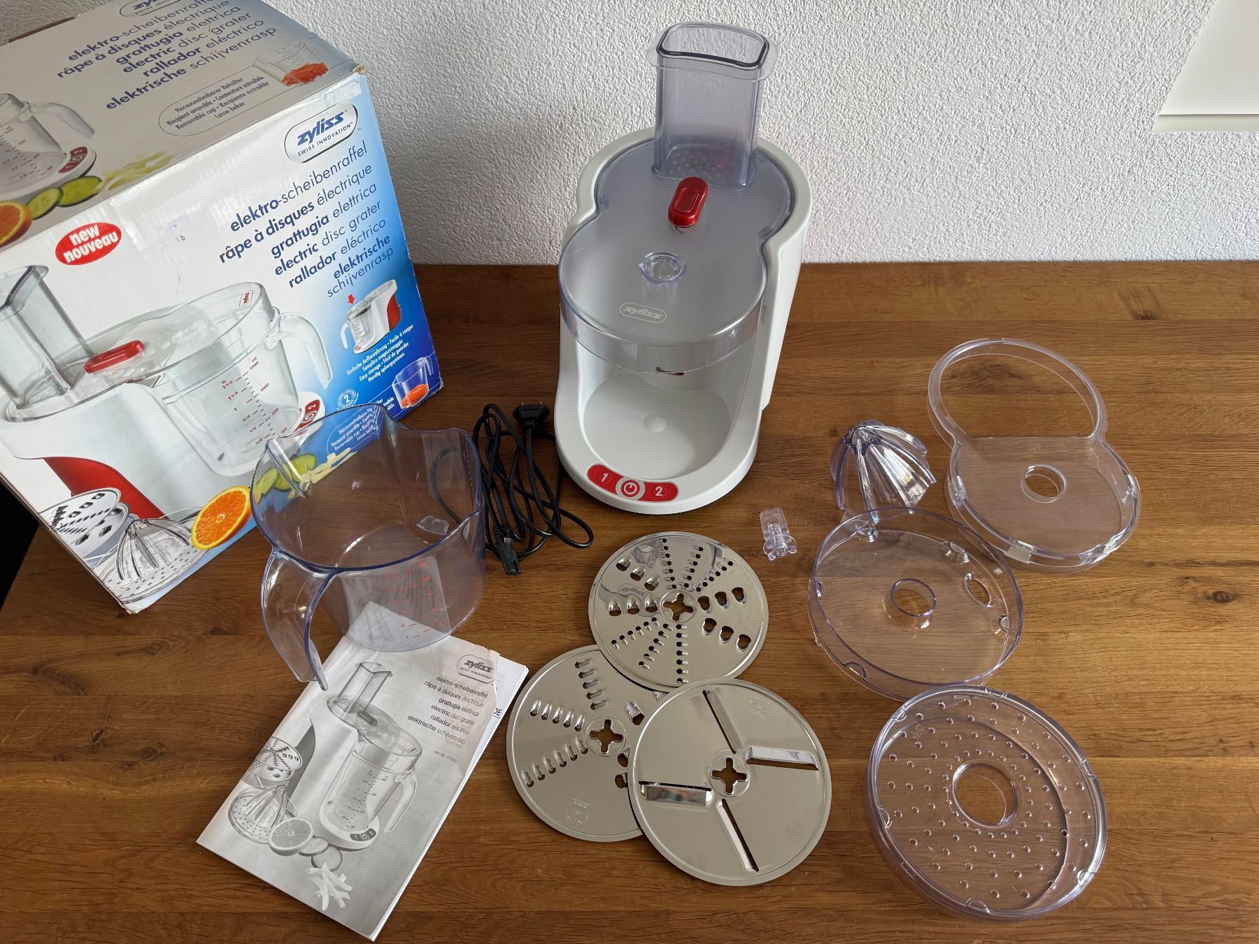 Zyliss Elettrodomestici da cucina: Zyliss Elektro Scheibenraffel – Usato da Frauenfeld venduto da lona05 2