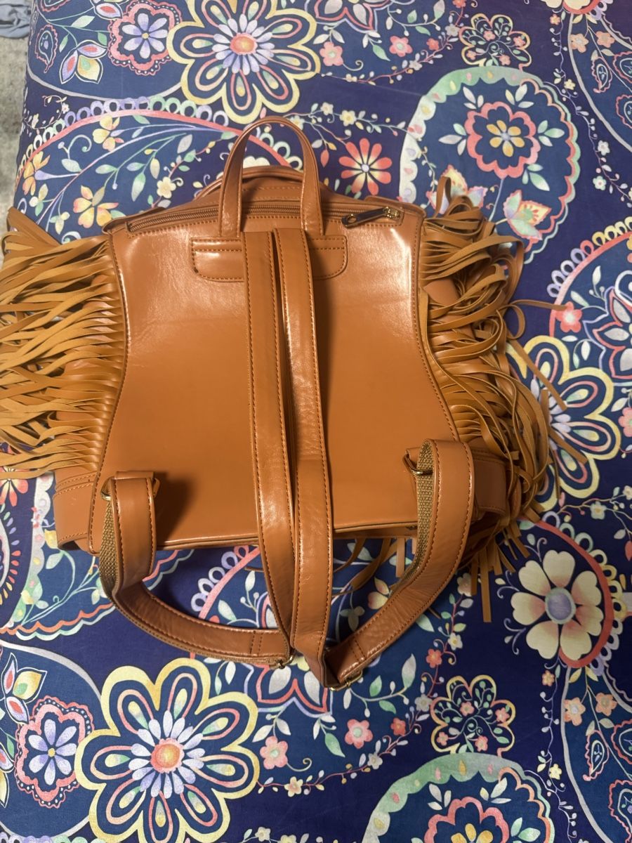 Zaini: Rucksack aus Leder im Cowboy-Stil – Nuovo (secondo la descrizione) da Oberentfelden venduto da ana_s526 2