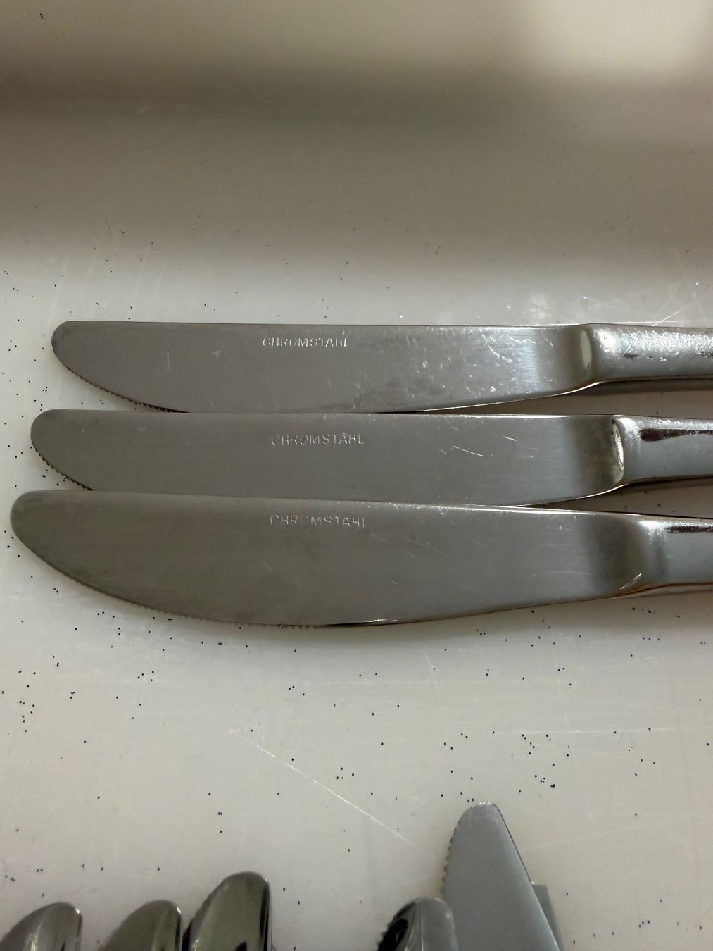 Coltelli: Chromstahl Messer Set, Vintage, 38 Stück – Usato da Cugnasco venduto da tizianaq 1