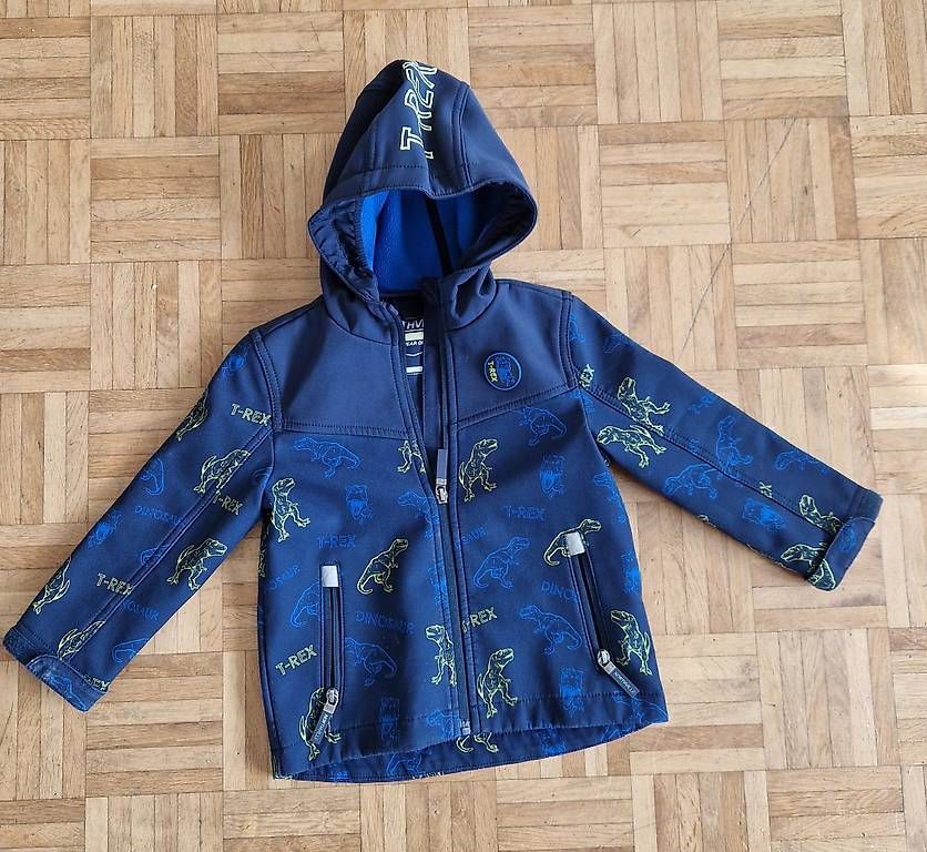 Jacken & Mäntel: Softshelljacke – Gebraucht aus Stalden (Sarnen) von Xaendi4