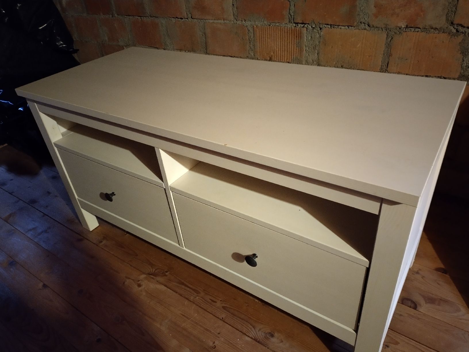 Ikea Mobili TV: Fernsehmöbel mit Schubladen – Usato da Brügg BE venduto da andriaposteo