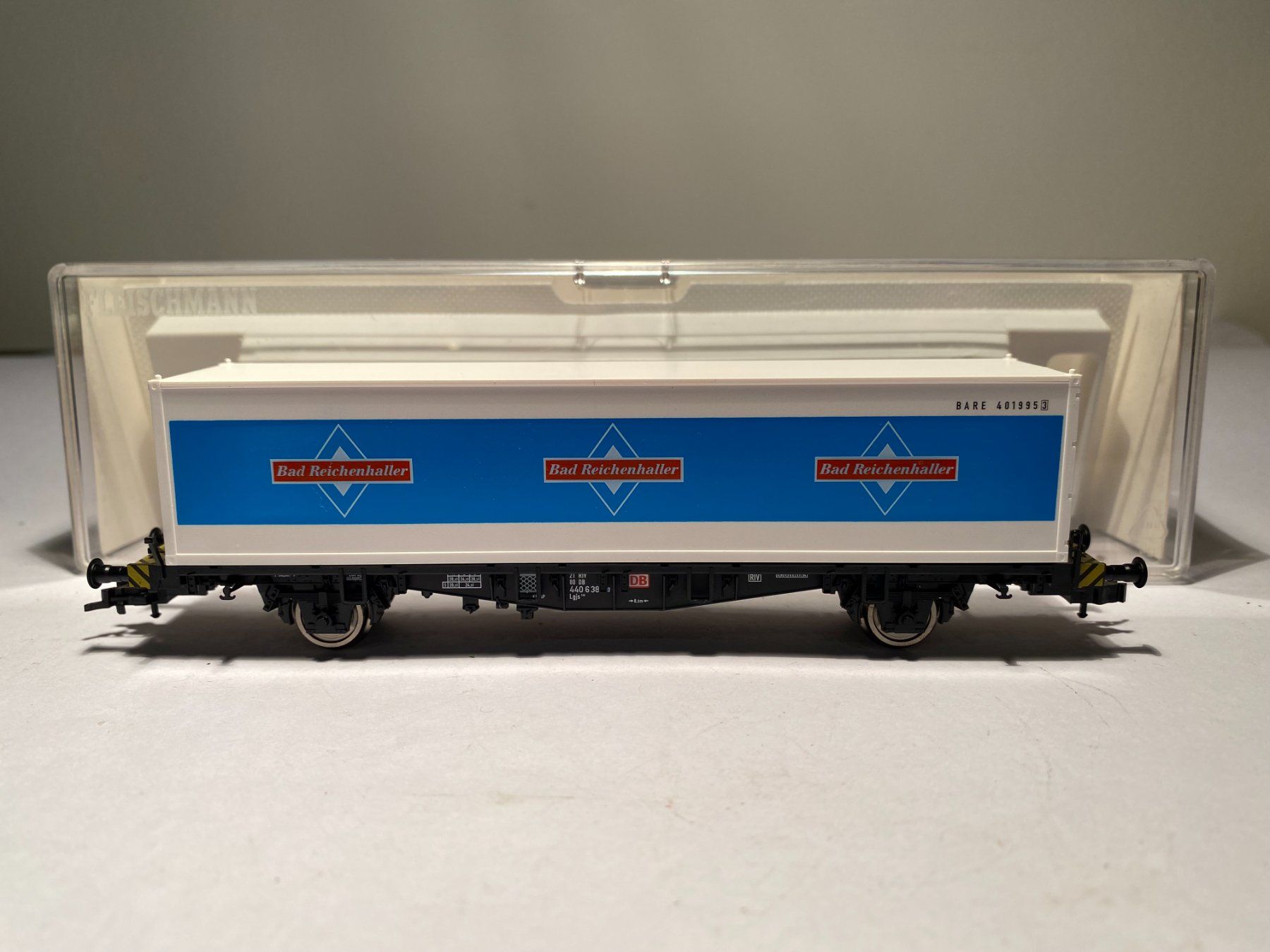 Fleischmann Modellini di ferrovie: Fleischmann 5240 Container-Tragwagen-Bad Reichenhaller, DC – Usato da Buchrain venduto da Modellbahn11